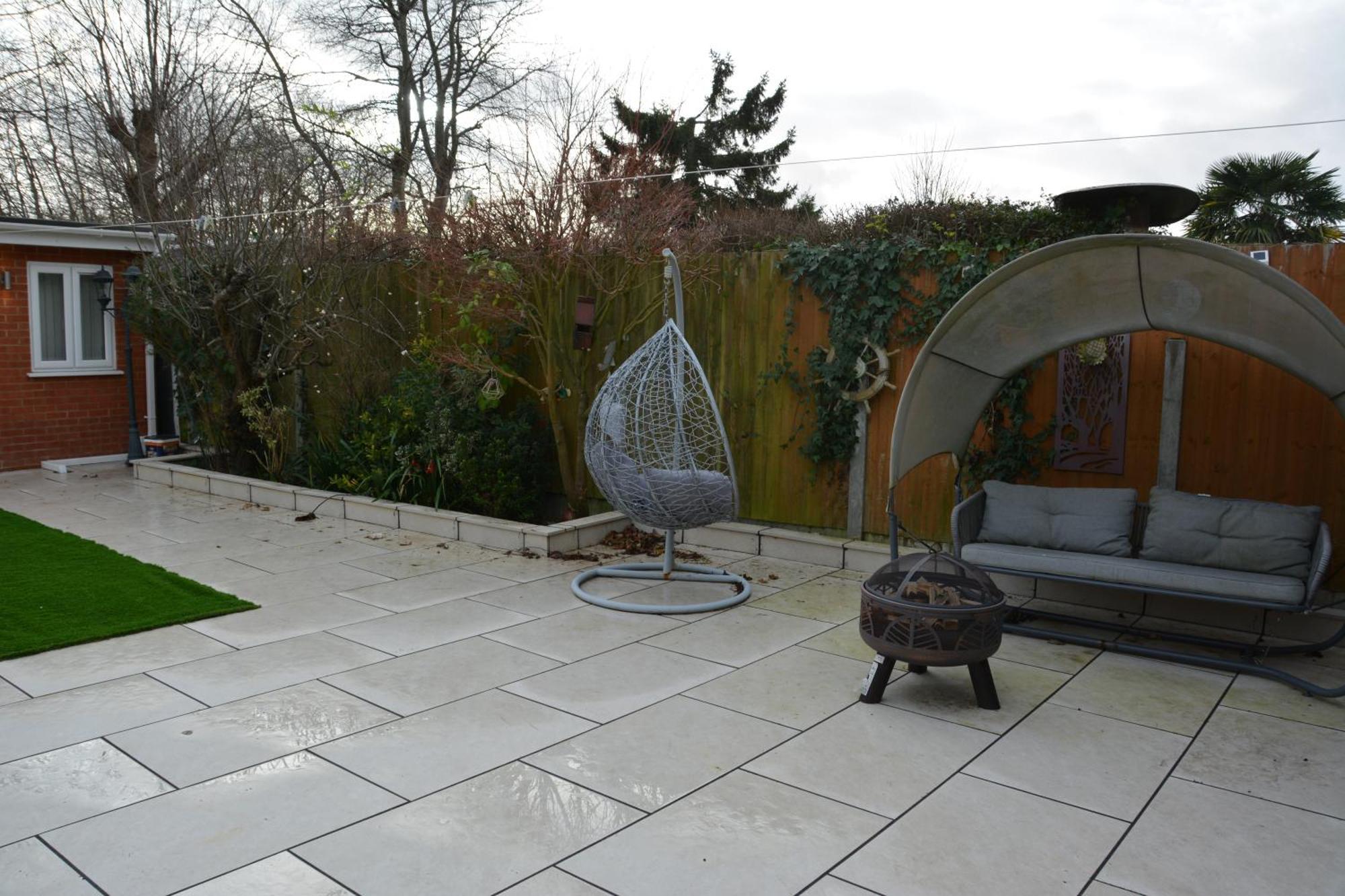Cozy, Modern, Spacious 4 Bedroom House In London Romford Buitenkant foto